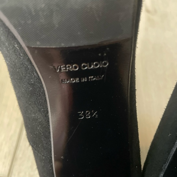 Barneys New York Black Suede Ankle Boots Pointed Toe Block Heel EU 38.5 - Picture 8 of 9